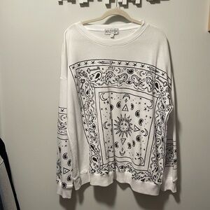 Wildfox mystic sweatshirt size XL.
